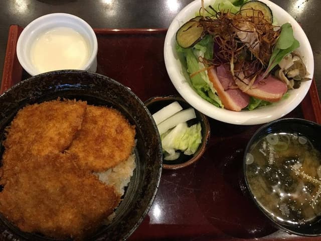 新潟タレカツ丼 政家 新潟寺尾店 - サブ画像3