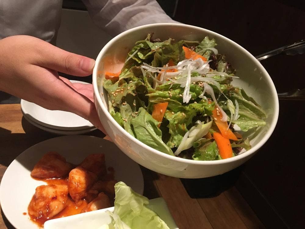 ホルモンしばうら