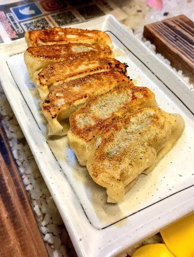 沖縄そば・島野菜料理 ゆらりあちねー - サブ画像1