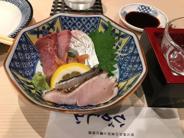 地元神戸の食材と灘の地酒 ひがし山 - サブ画像3