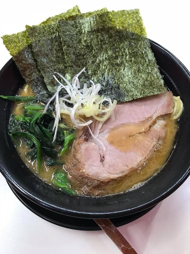 飯山家系濃厚豚骨ラーメン がぁたく - サブ画像3