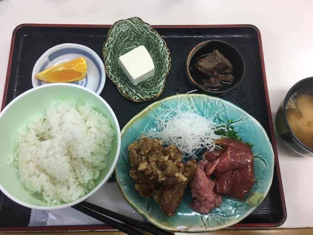 どんぶりや 呉服町店