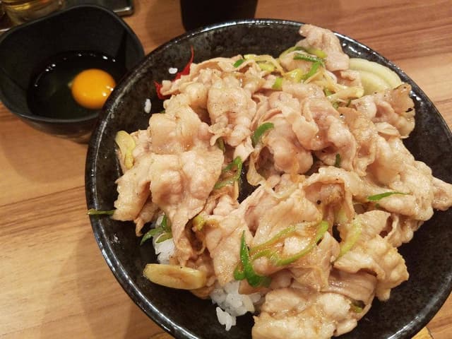 伝説のすた丼屋 調布店 - サブ画像1