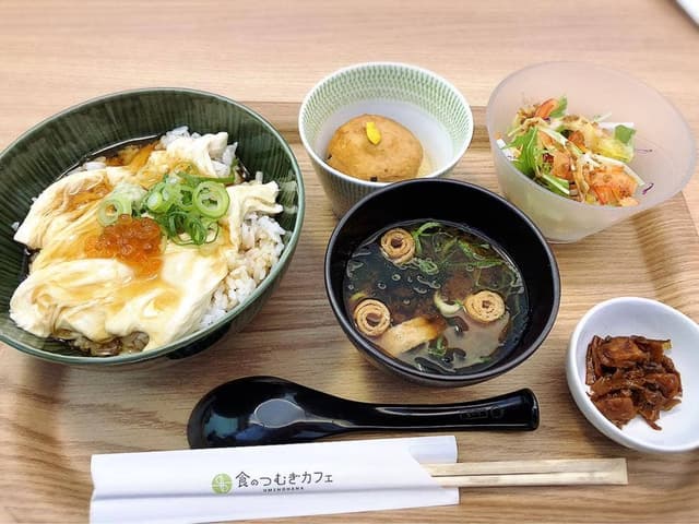 食のつむぎカフェ UMENOHANA エビスタ西宮 - サブ画像1