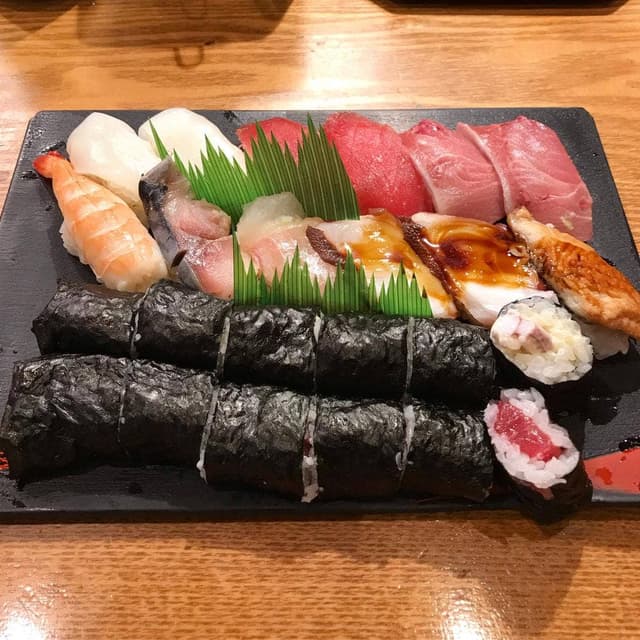 丸まさ鮨 - サブ画像2