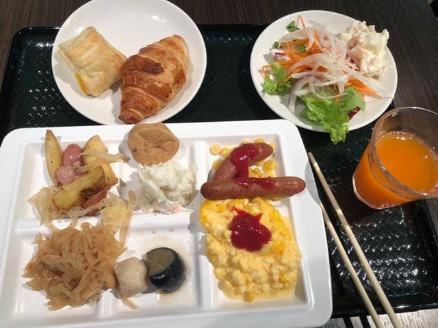 サイゼリヤ ダイワロイネットホテル横浜関内店 - サブ画像2