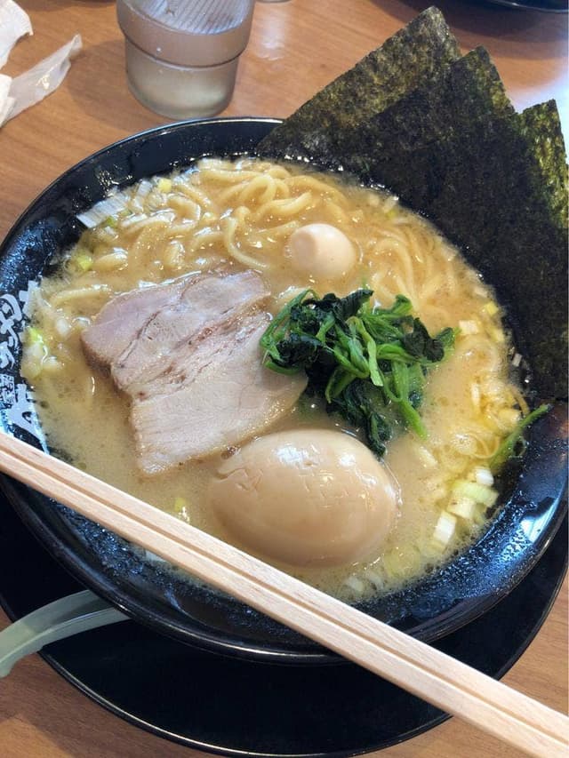 横浜家系ラーメン 町田商店 泉バイパス店 - サブ画像1