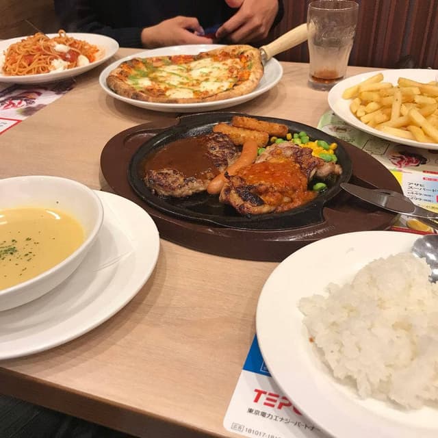 ガスト 金町駅北口店 - サブ画像3