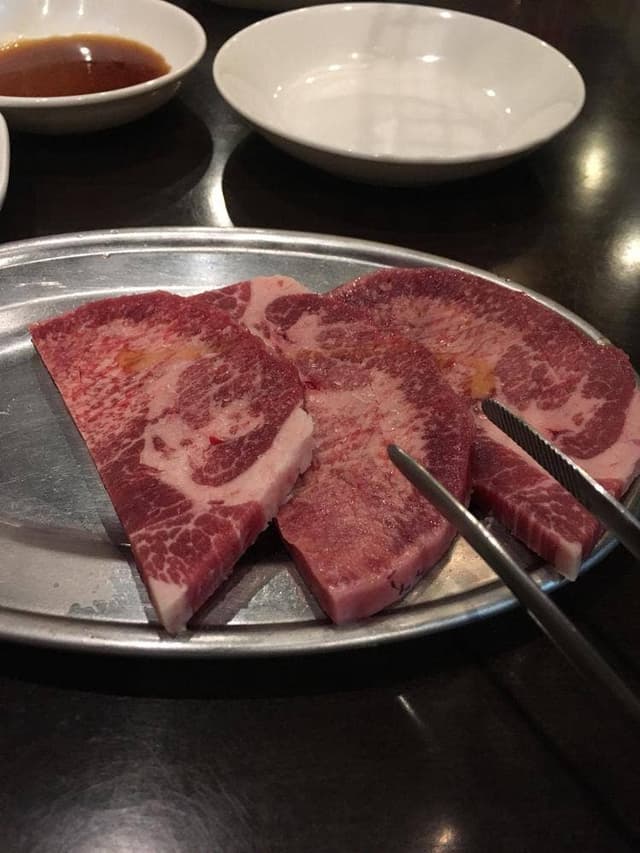 炭火焼肉 ホルモン やまと 西新店 - サブ画像2