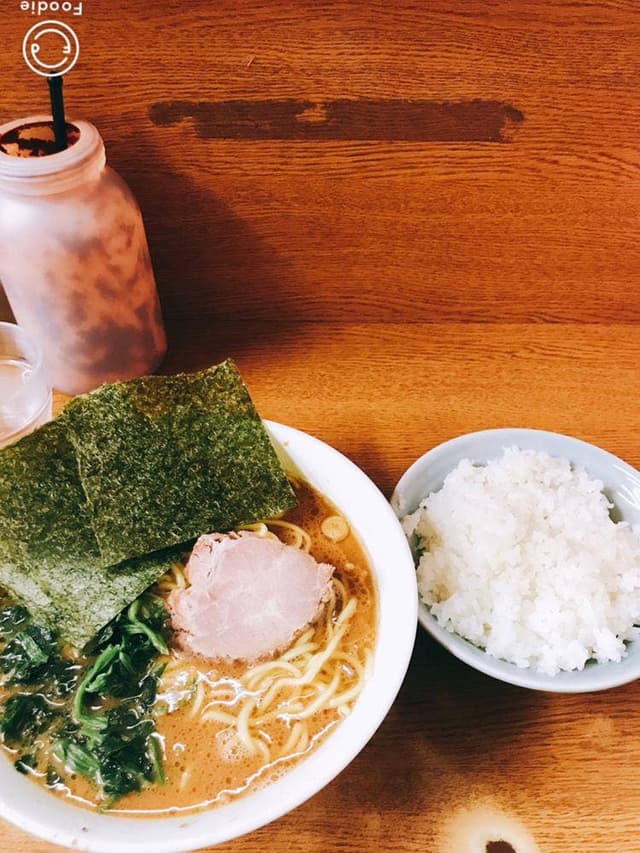 ラーメン 虎ノ穴 - サブ画像3