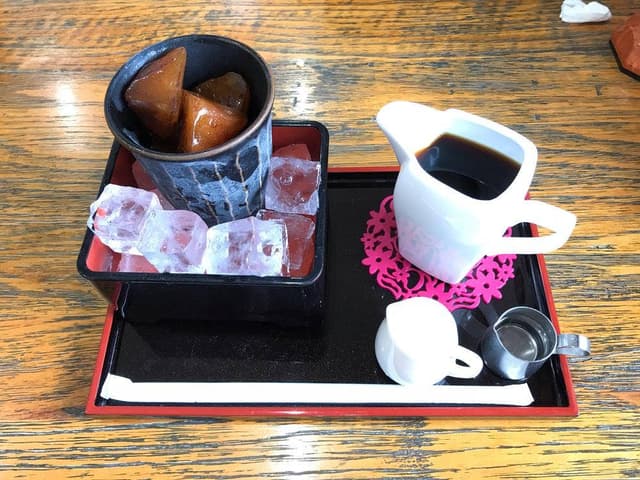 桐生珈琲 高山下岡本店 - サブ画像1
