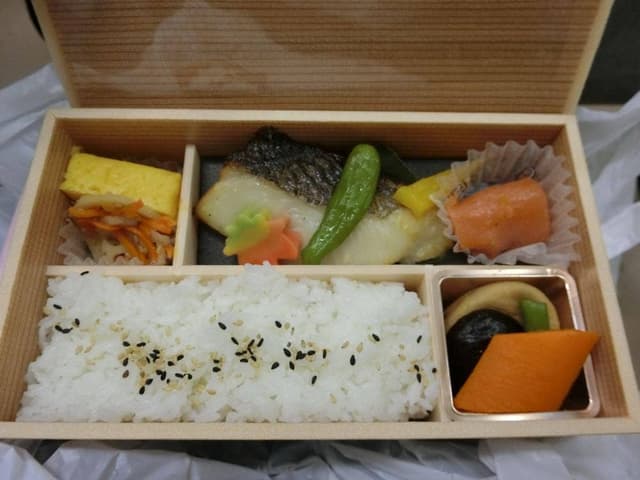 膳まい 東京駅南通路店 - サブ画像3