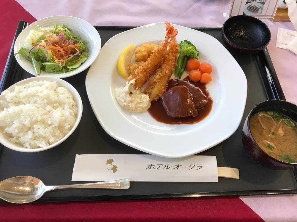 ホテルオークラレストラン府中