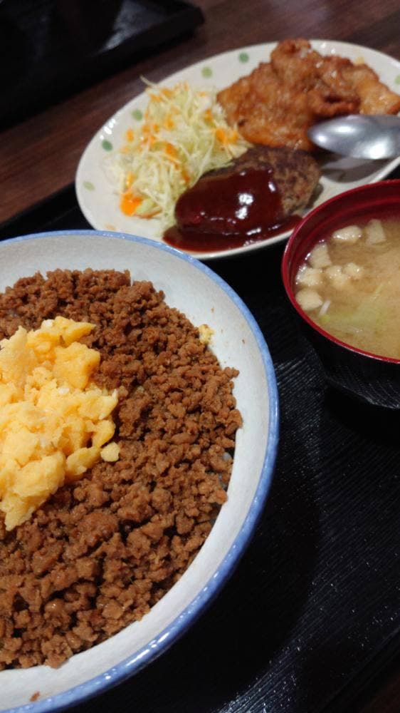外来食堂 六味庵