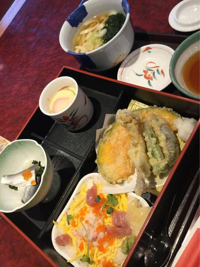 華屋与兵衛 東久留米店 - サブ画像2