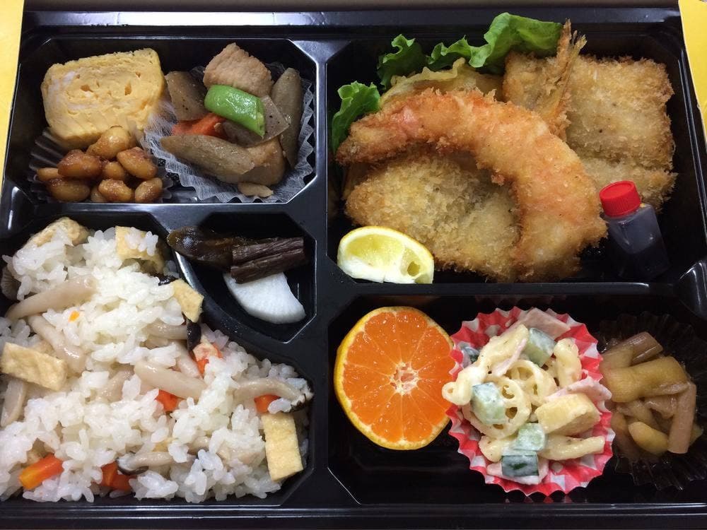 かあさんの学校食堂