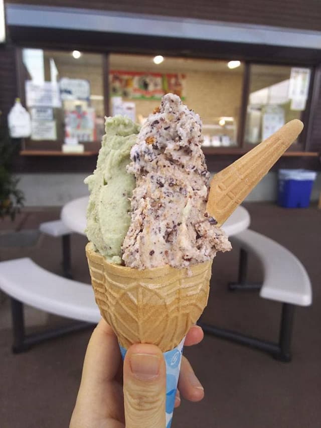 小田原牧場アイス工房 朝ドレファ～ミ成田店 - サブ画像1