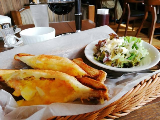 倉式珈琲店 マルナカ津山川崎店 - サブ画像2