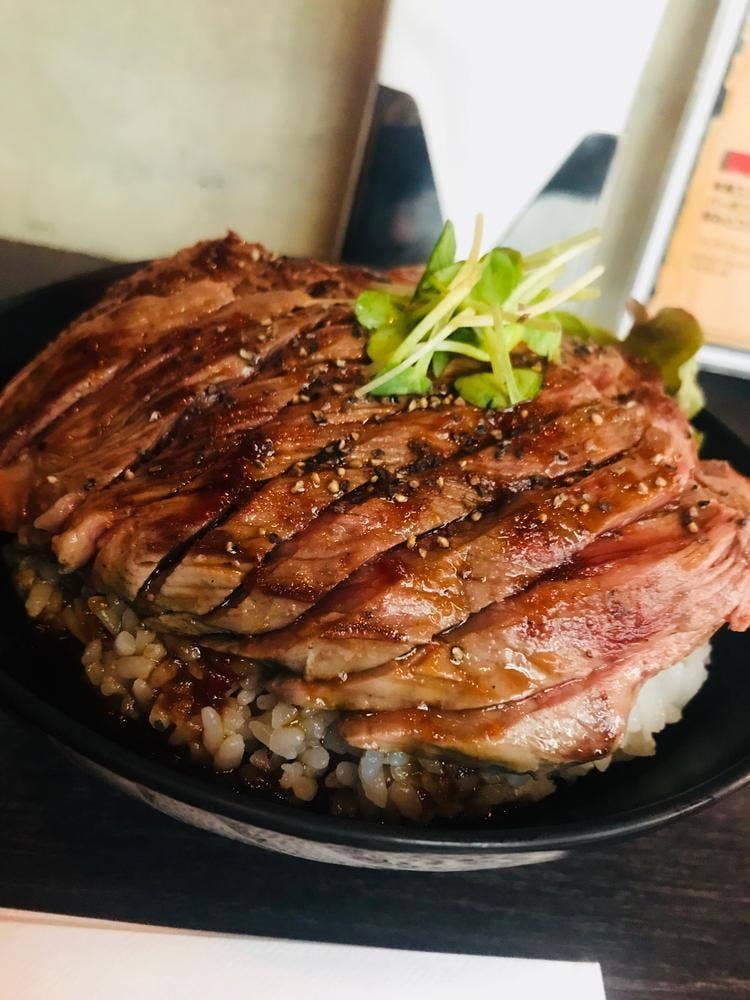 レッドロック 博多大名店