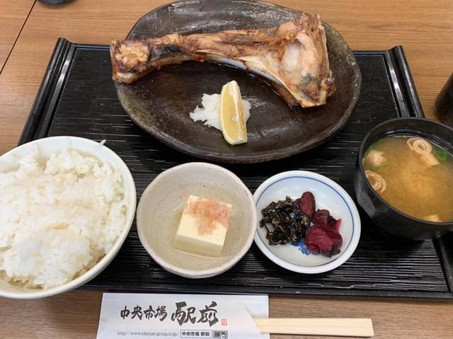 わら焼きと寿司 駅前 六甲道店 - サブ画像2