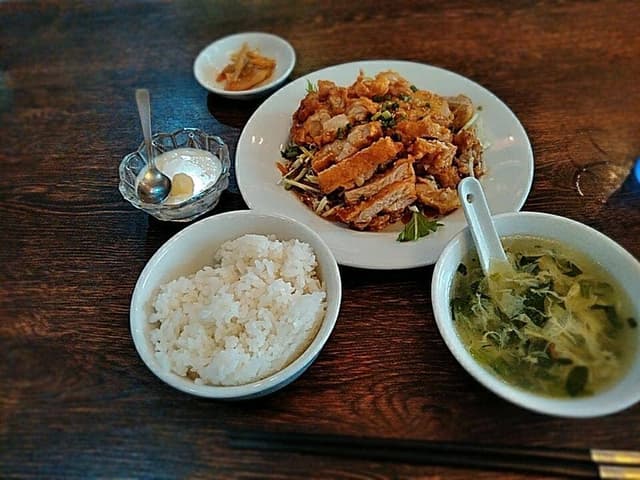 餃子酒場 杏奈家 - サブ画像3