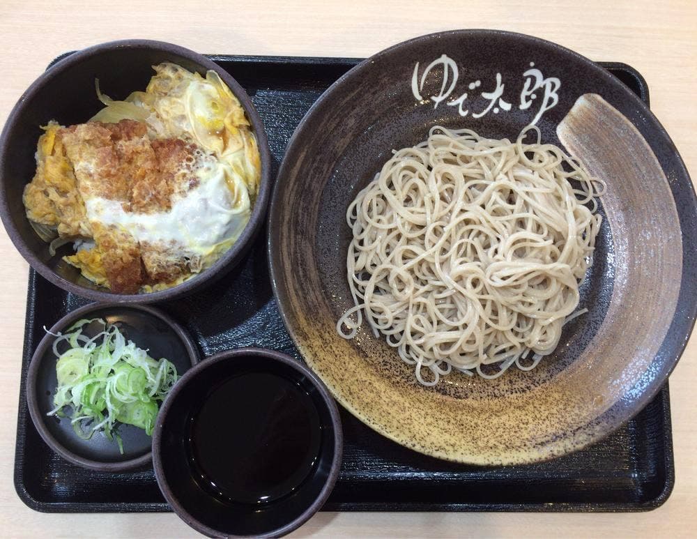 ゆで太郎 もつ次郎 西宮の沢店