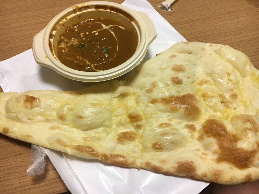 本場インド料理 ラリグラス