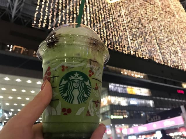 スターバックス コーヒー LUCUA1100 2階 アトリウムガーデン店 - サブ画像2