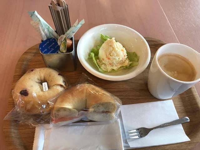 會ベーグル アンド コーヒースタンド - サブ画像2