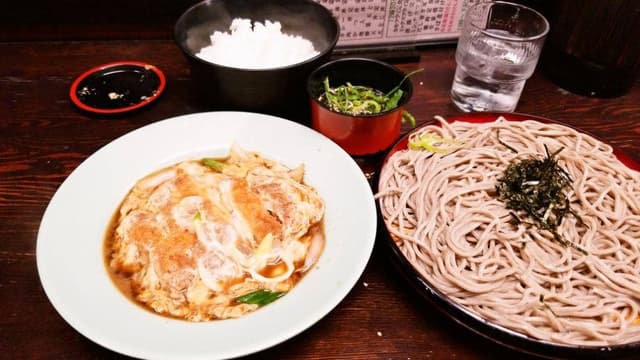 四国手打ちうどん 讃岐路 - サブ画像1