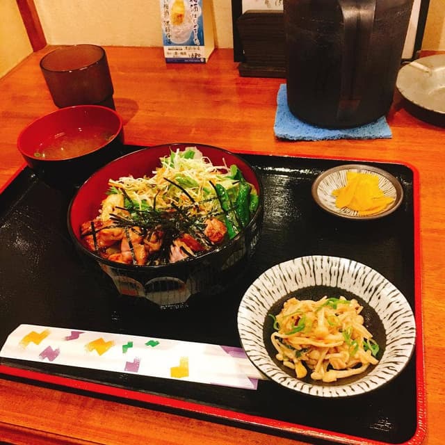 炭焼き居酒屋 鳥とん 高槻店 - サブ画像1