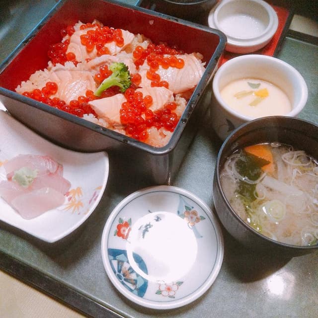 花の膳 六丁目店 - サブ画像1