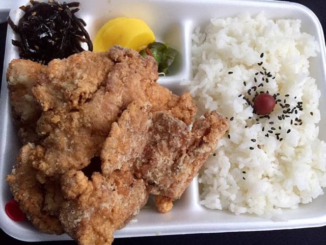 かもめ弁当 - サブ画像1