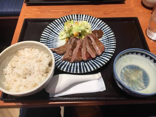 牛タン 伊之助 ららぽーと柏の葉 - サブ画像3