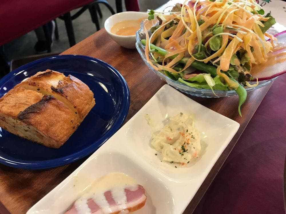 LOOP CAFE