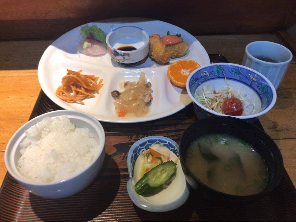 寿司・割烹 八久茂