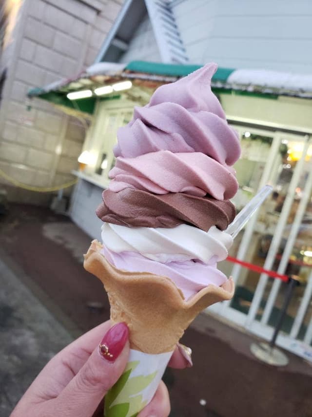 ヴェネツィア カフェテリア - サブ画像1