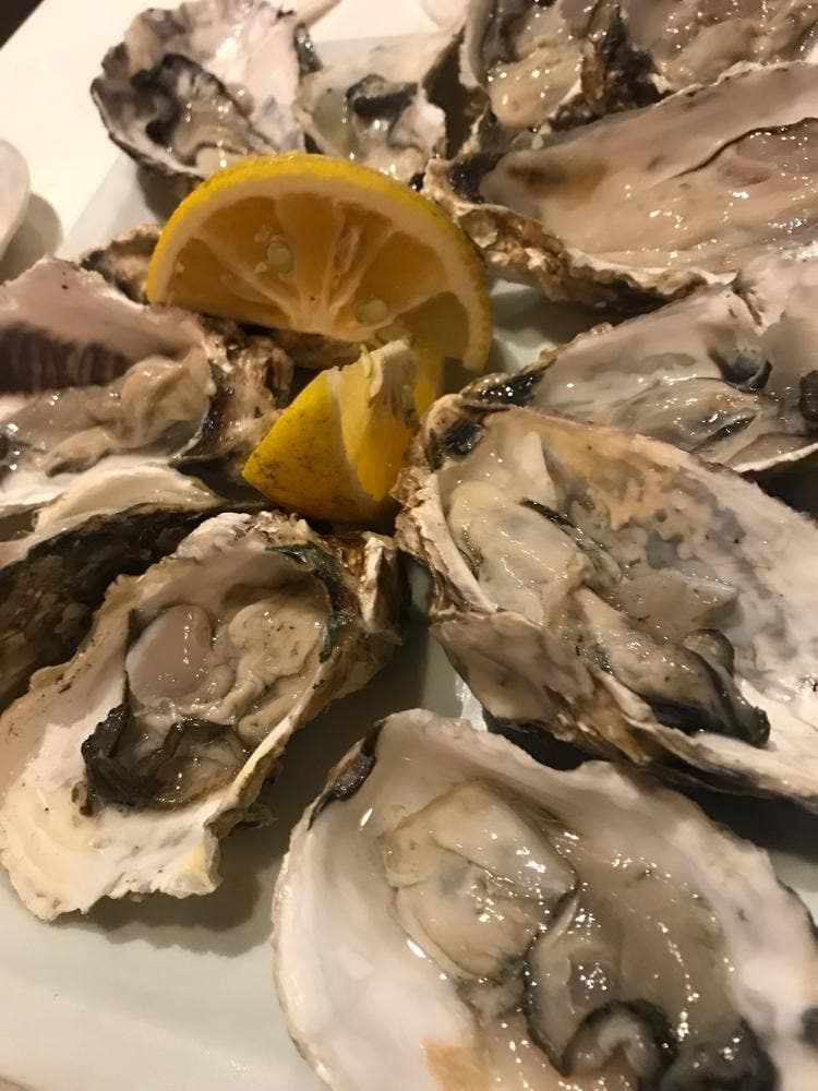 浜の牡蠣小屋 関内本店