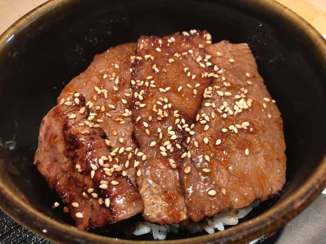 黒毛和牛焼肉 壱 - サブ画像2