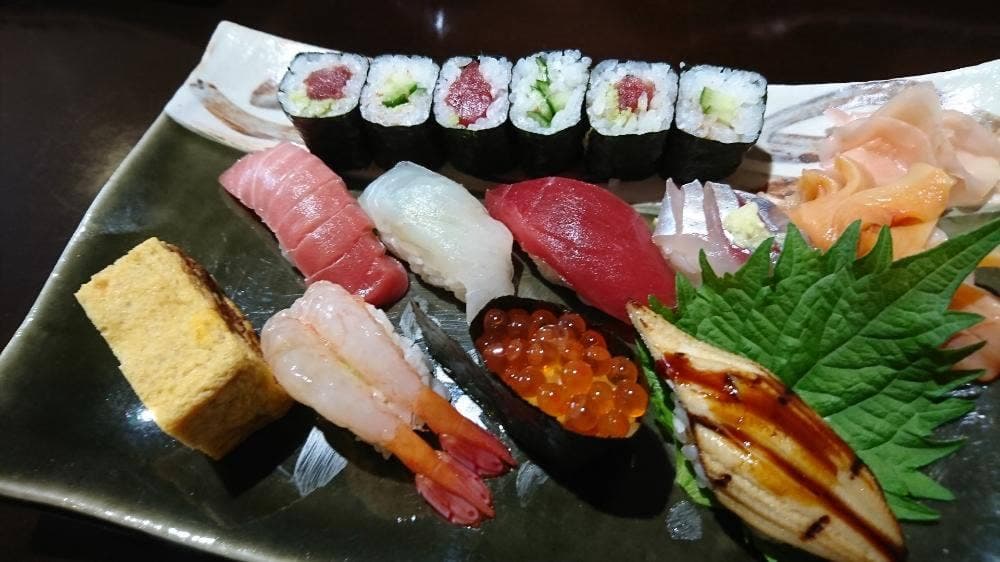 鮨 有川