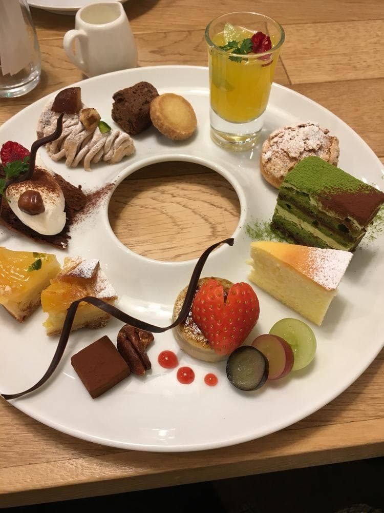 お菓子カフェクレル