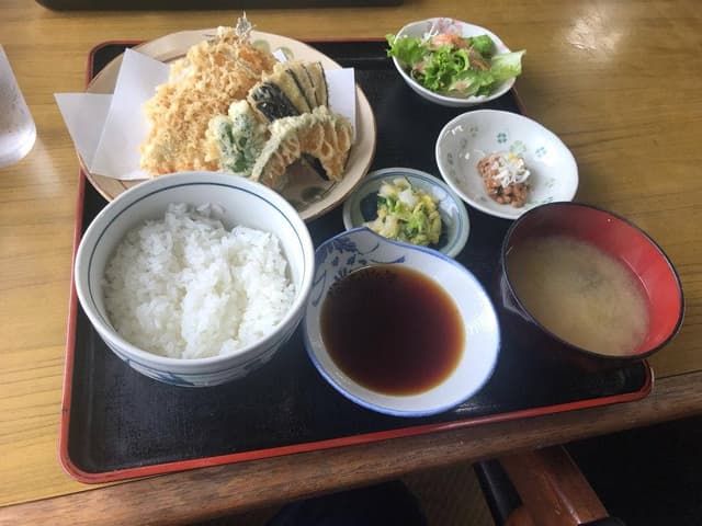 栄屋食堂 - サブ画像1