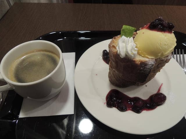 トロワグロ 小田急百貨店藤沢店 - サブ画像1