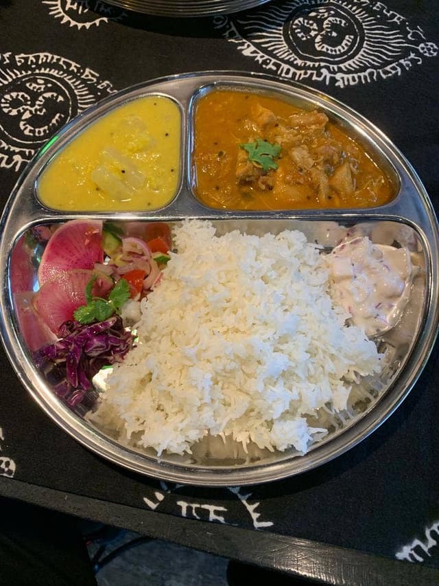 南インドカレーとロースイーツ あおいねこ - サブ画像1