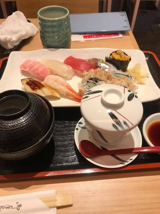 浜寿し エスカ店 - サブ画像2