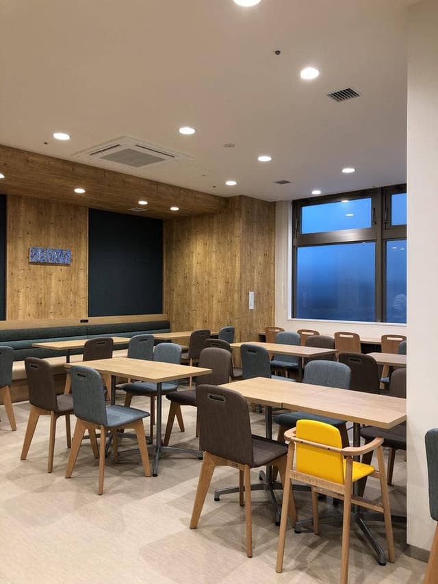 コンフォートホテル札幌すすきの Comfort Library Cafe - サブ画像3