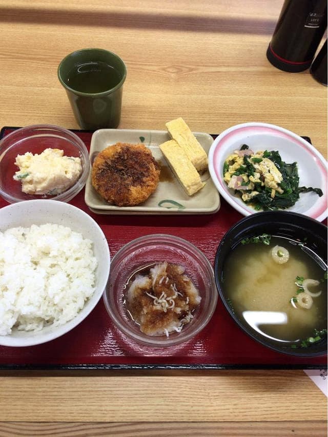 華さん食堂 西港店 - サブ画像2
