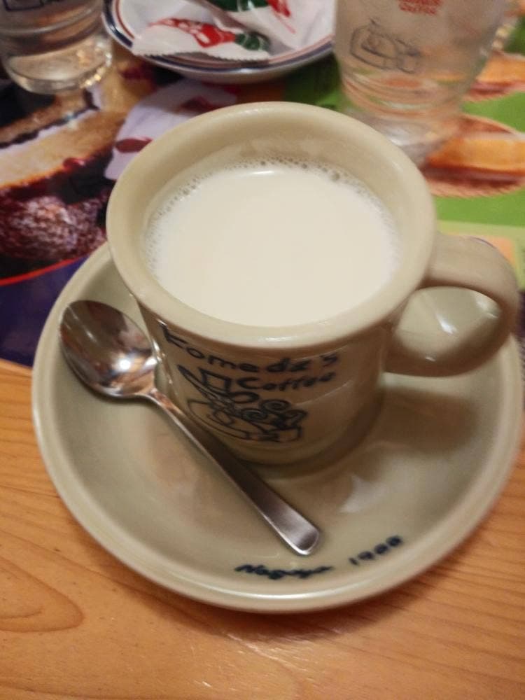 コメダ珈琲店 関池田店