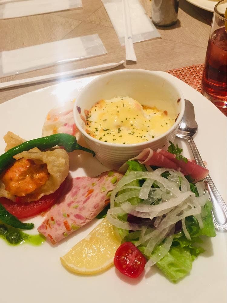 カジュアルレストラン シャンゼリゼ 宝塚ワシントンホテル