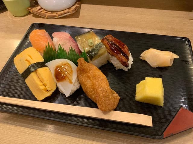 ほてい寿司 ハイハイタウン店 - サブ画像1